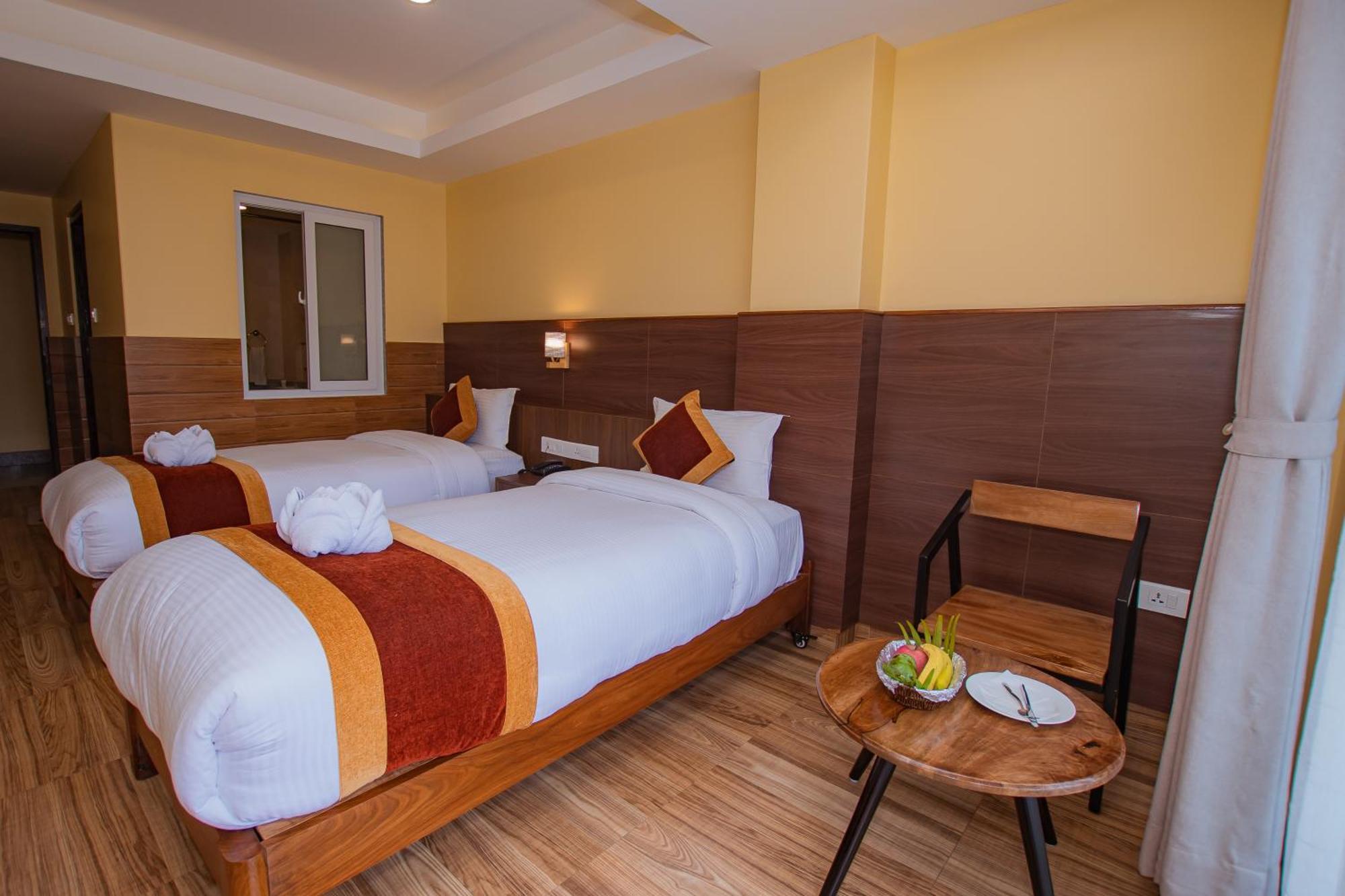 Hotel Hidden Kingdom Похара Екстериор снимка